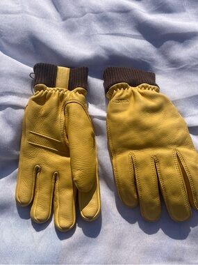 Hestra Men's Yellow Leather Gloves with Brown Knit Cuff